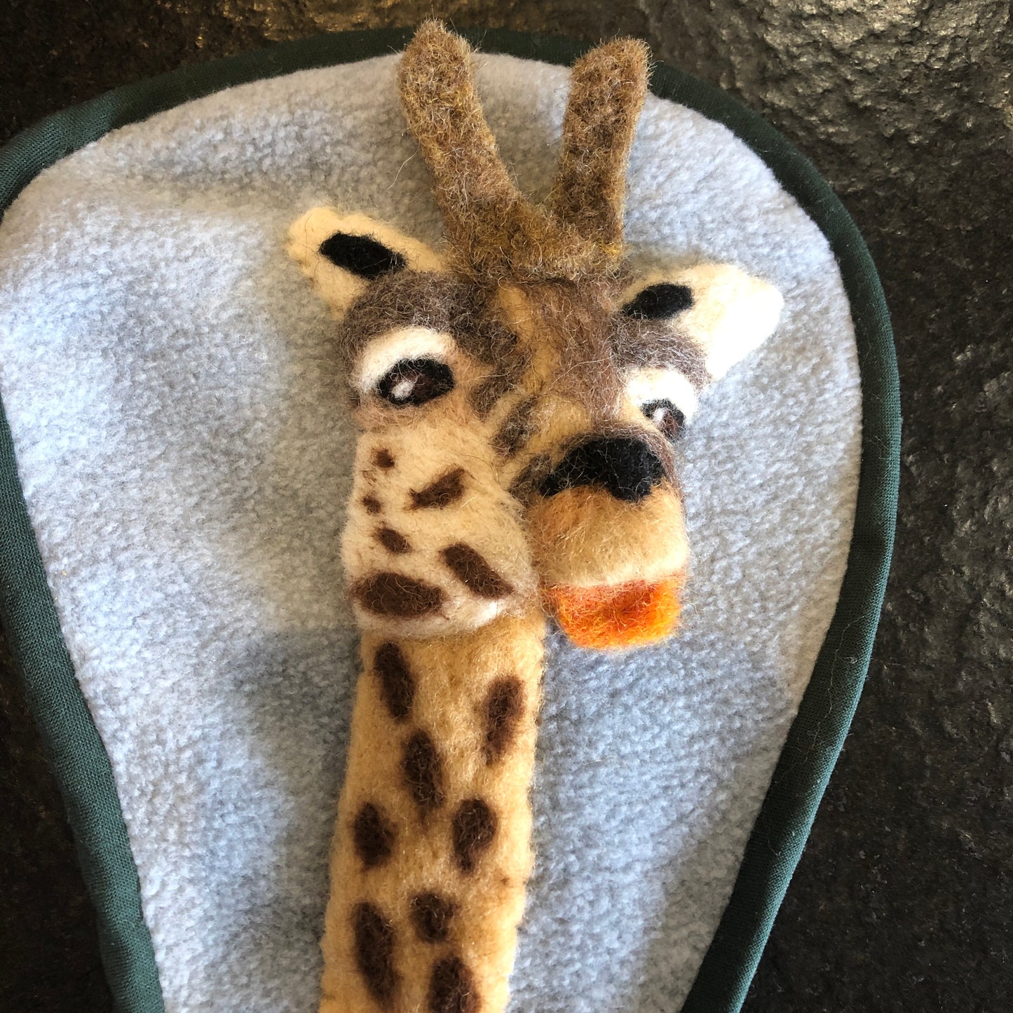 Giraffe head cover for driver